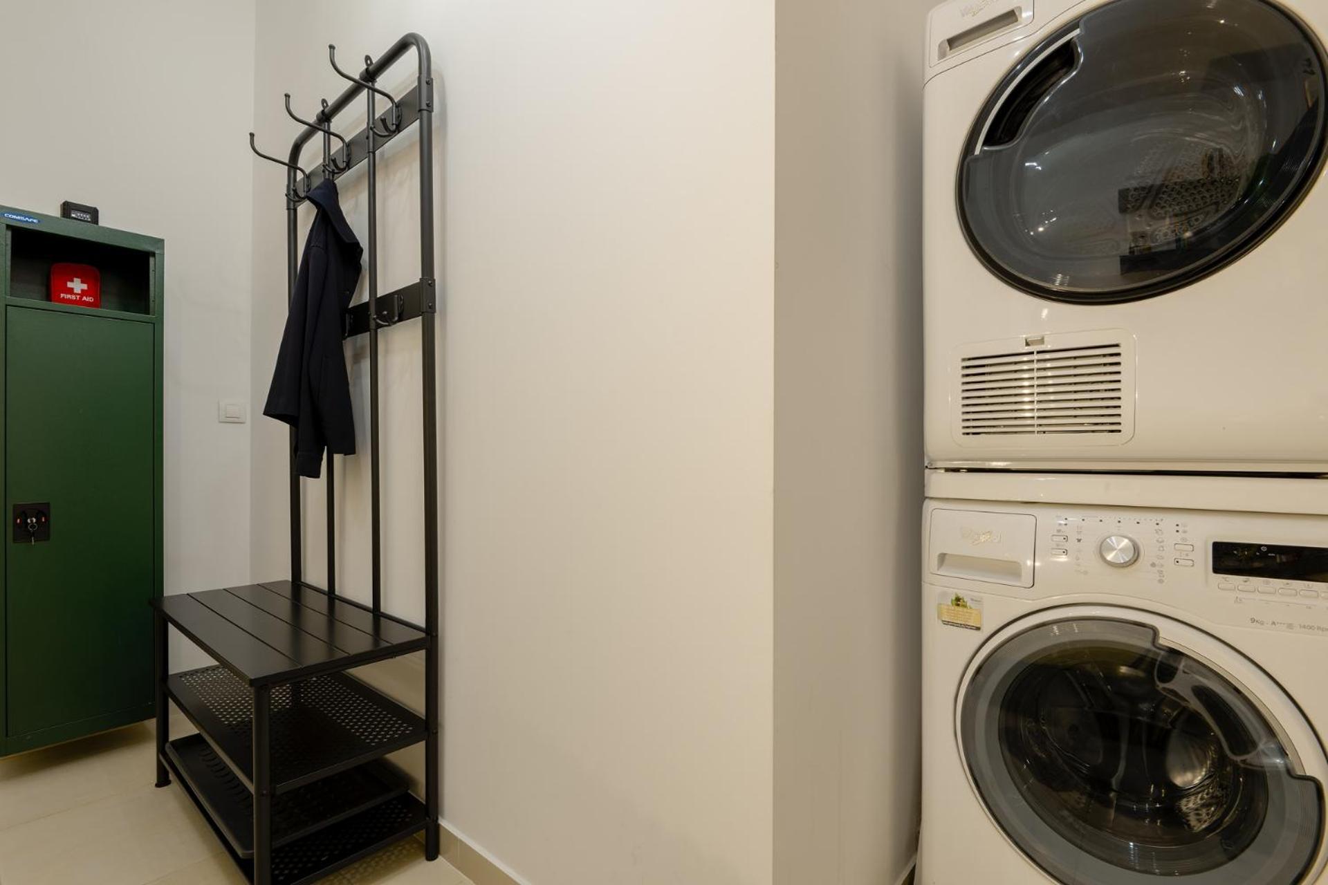 Airport Rin Nord Residence Apartment - Self Check-In Otopeni Dış mekan fotoğraf